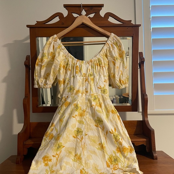 Sabo - Floral Yellow Dress - Picture 5 of 5